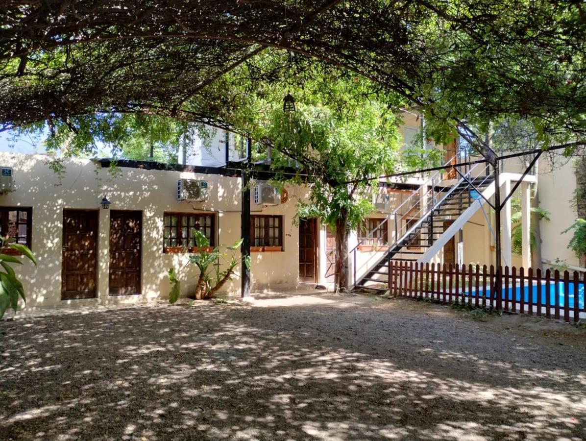 Posada Chalet De Bassi Godoy Cruz Zewnętrze zdjęcie